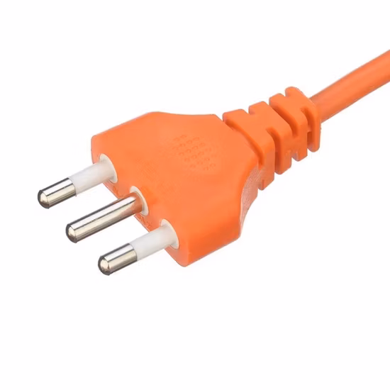 Fournisseur professionnel 10A 250V cordon d'alimentation secteur italien à 3 broches